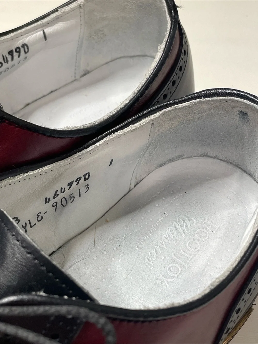 VTG FootJoy Classics Women's Golf Shoes 8.5B Black Burgundy Kiltie Wingtip 90513